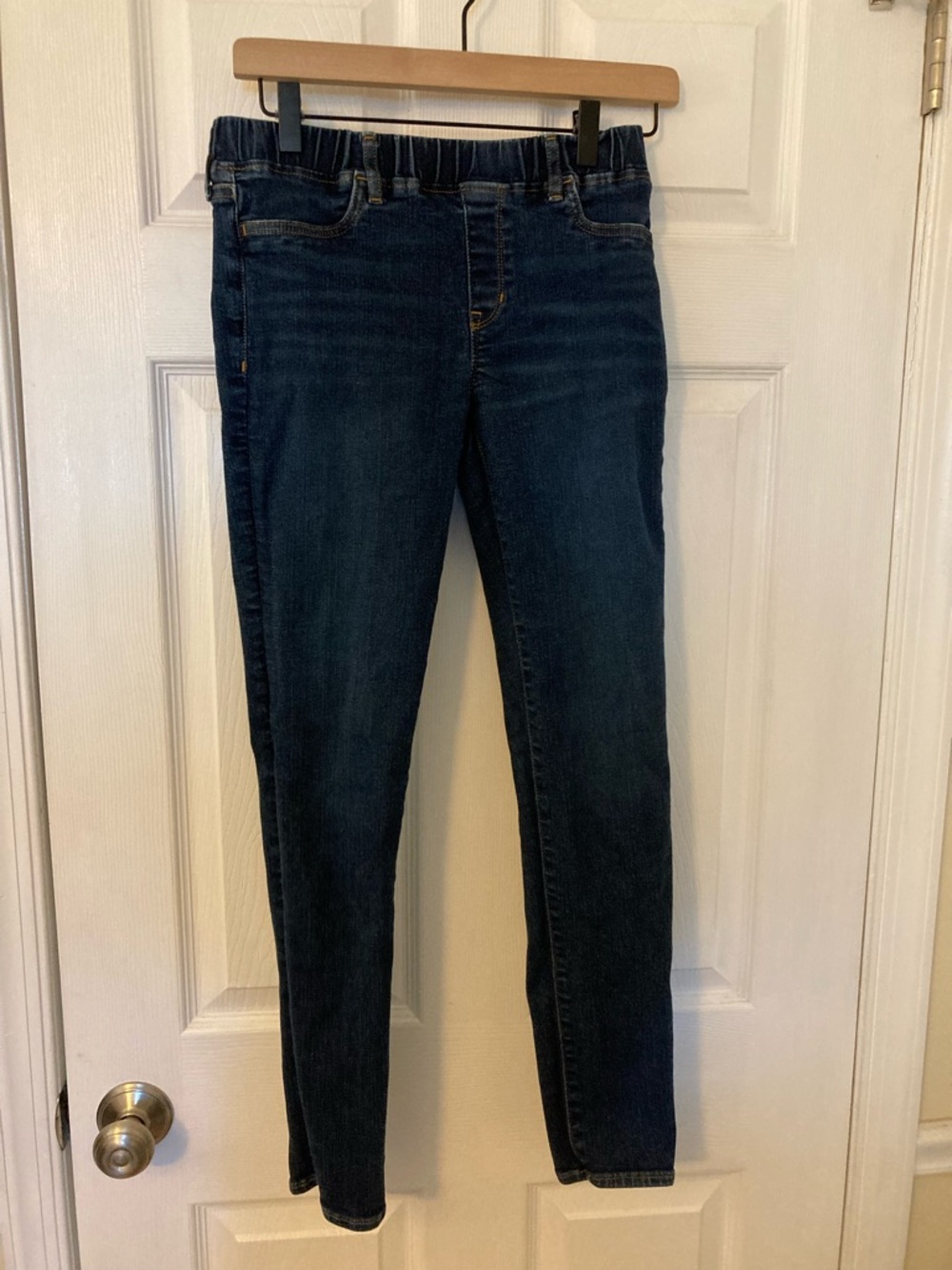 GAP Dark Denim Jeggings